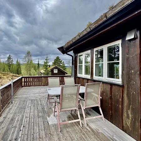Сasa de vacaciones Mountain Nesfjellet Sauna, Hot Tub & Skiing